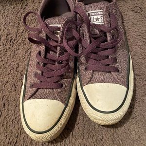 Converse Women’s Size 7